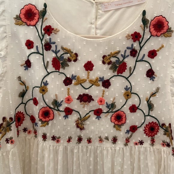 Zara embroidered blouse - Picture 3 of 4